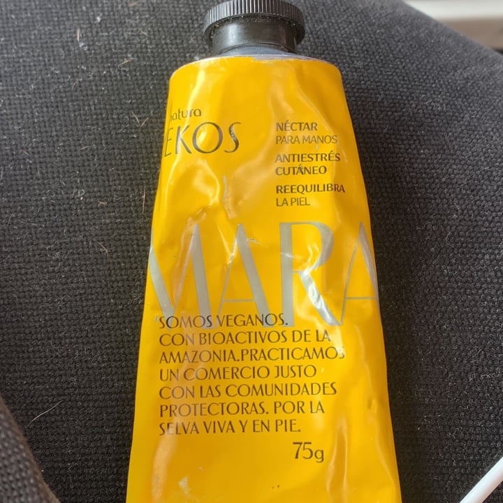 photo of Natura Crema de manos maracuyá shared by @helping on  28 Jan 2022 - review