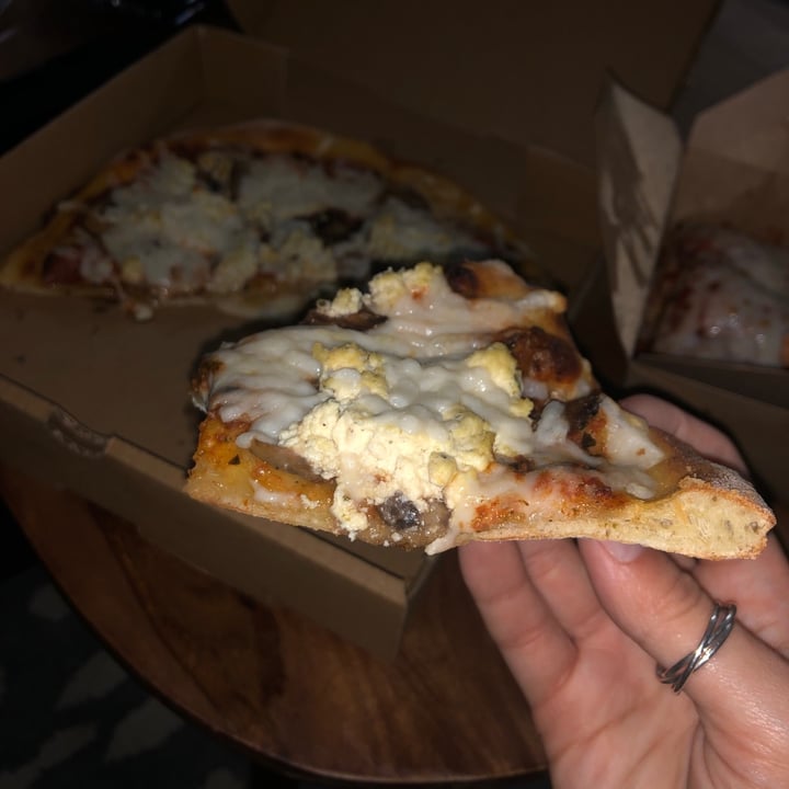 photo of Ethos Vegan Kitchen Pizza shared by @autvvmn on  13 May 2021 - review