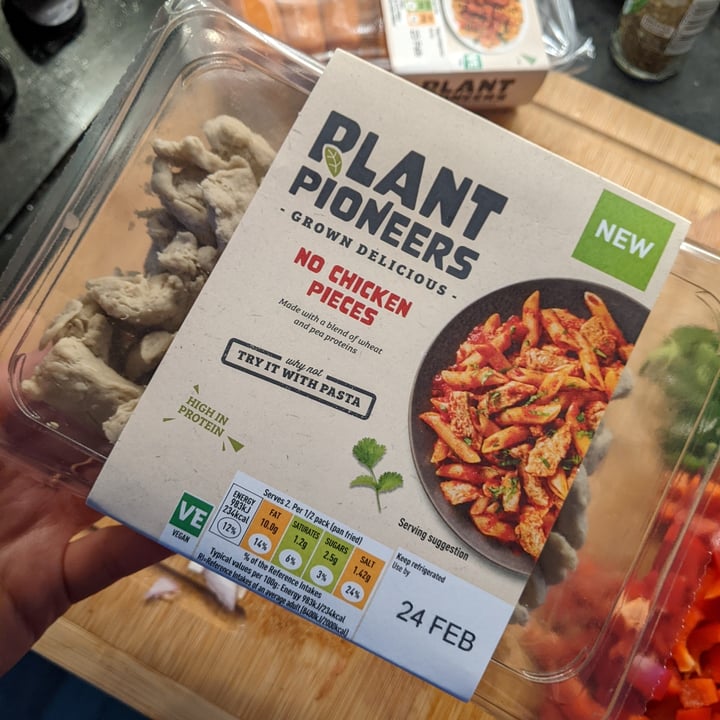 photo of Plant Pioneers No Chicken Pieces shared by @rklbstr on  17 Feb 2022 - review