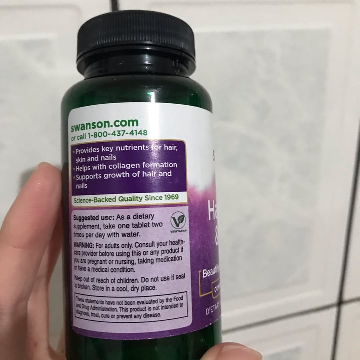 review photo of Swanson Vitamins Hair, Skin & Nails shared by @nabi7 on 17 Jul 2022 - review