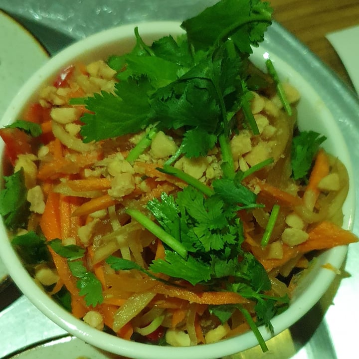 photo of Element Five - Vegan Tapas Bar Papaya salat shared by @martini on  14 Sep 2021 - review