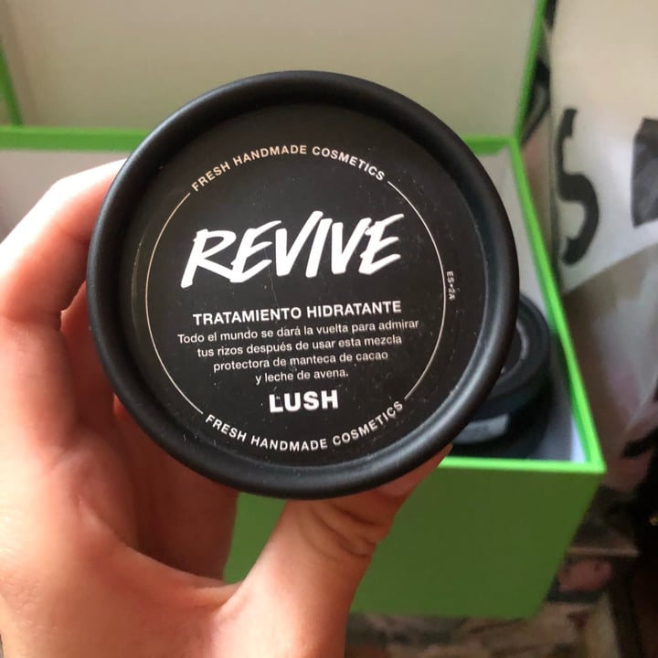 photo of LUSH Fresh Handmade Cosmetics Revive shared by @martharp on  11 Jun 2021 - review