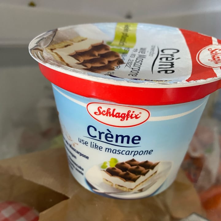 review photo of Schlagfix Crème wie Mascarpone shared by @takeabiteandsmile on 23 Mar 2022 - review