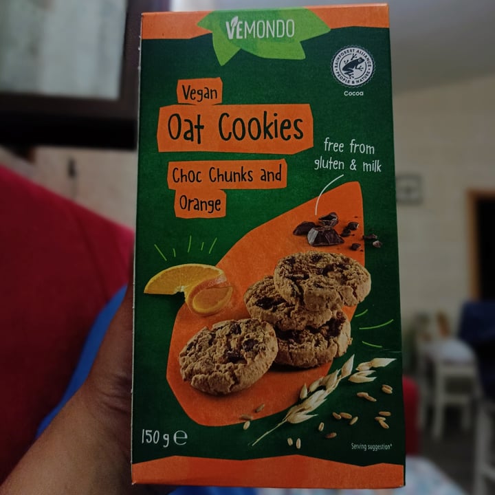 photo of Vemondo  Oat cookies - Choc Chunks and Orange shared by @daniela94 on  10 Aug 2022 - review