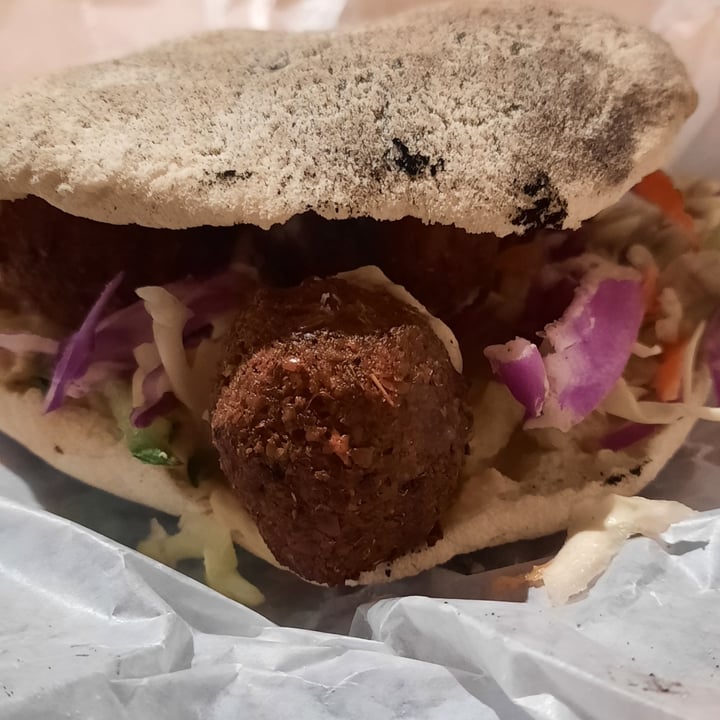 photo of Benaim Sandwich De Falafel shared by @vegaly on  20 Jun 2021 - review