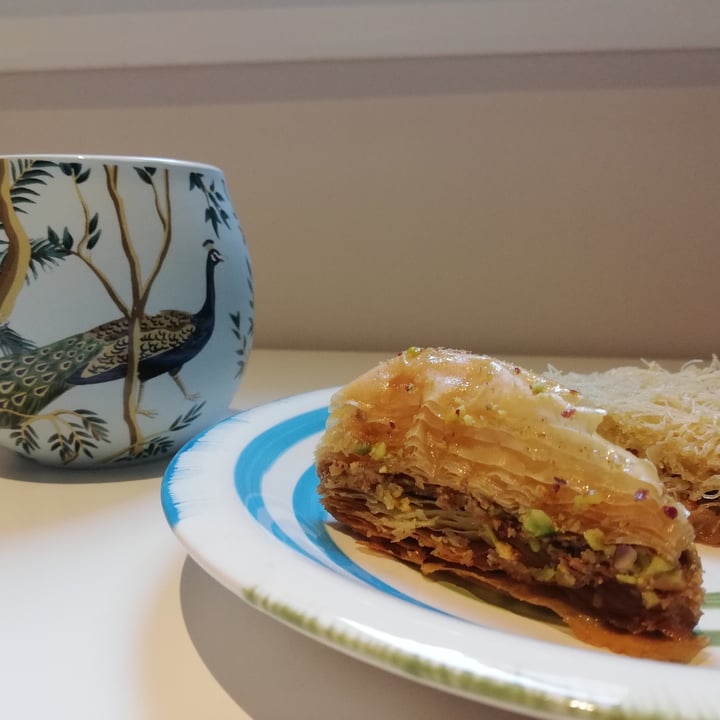 photo of Santo Falafel baklava ai pistacchi shared by @iridedor on  03 Mar 2022 - review