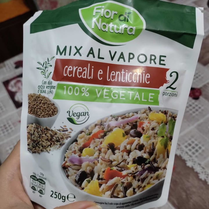 photo of Fior di Natura Mix Al Vapore Cereali E Lenticchie shared by @chiaraf26 on  25 Apr 2022 - review