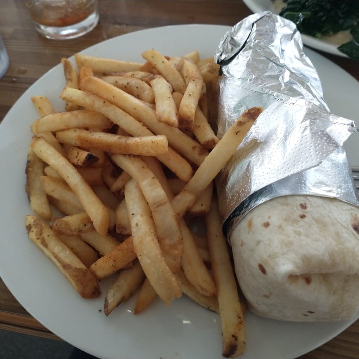 photo of Off The Griddle Breakfast Burrito shared by @gr8tfulred on  24 Aug 2021 - review