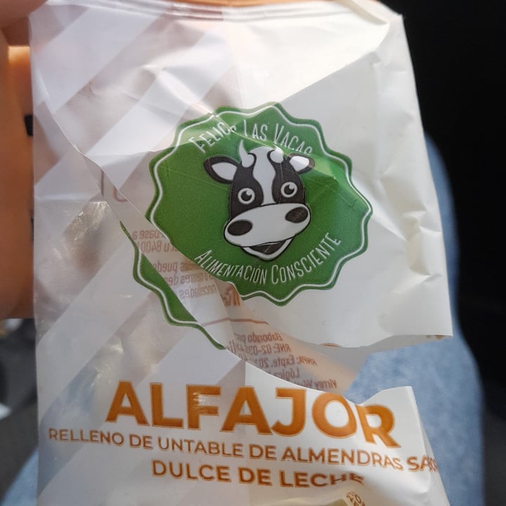 photo of Felices Las Vacas Alfajor Maicena shared by @marloruu on  05 Jun 2021 - review