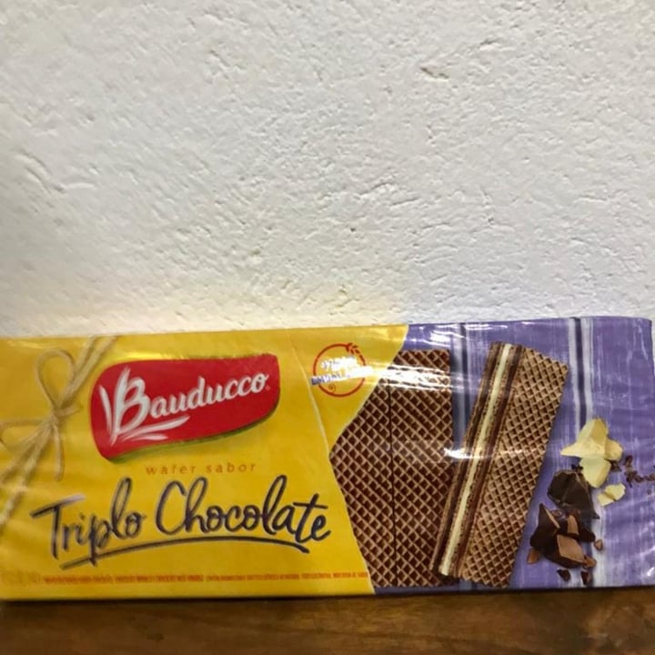 photo of Bauducco Wafer Sabor Triplo  Chocolate shared by @rapetquel on  04 May 2022 - review