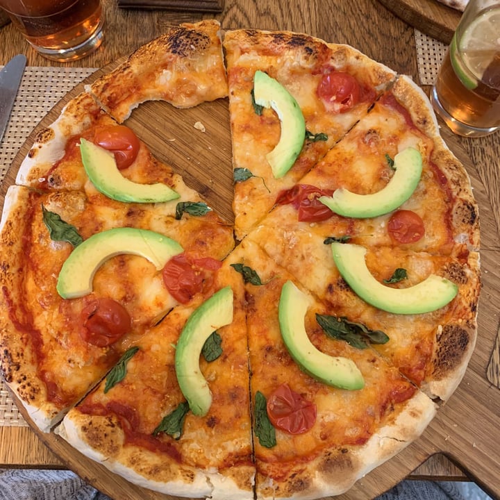 photo of Casa Bella Mall of Africa Vegan Pizza shared by @laraesteves49 on  18 Aug 2019 - review