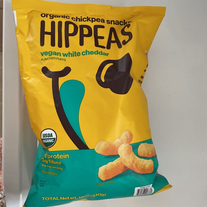 photo of Hippeas vegan white cheddar organic chickpea snack shared by @jehpham on  31 Aug 2021 - review