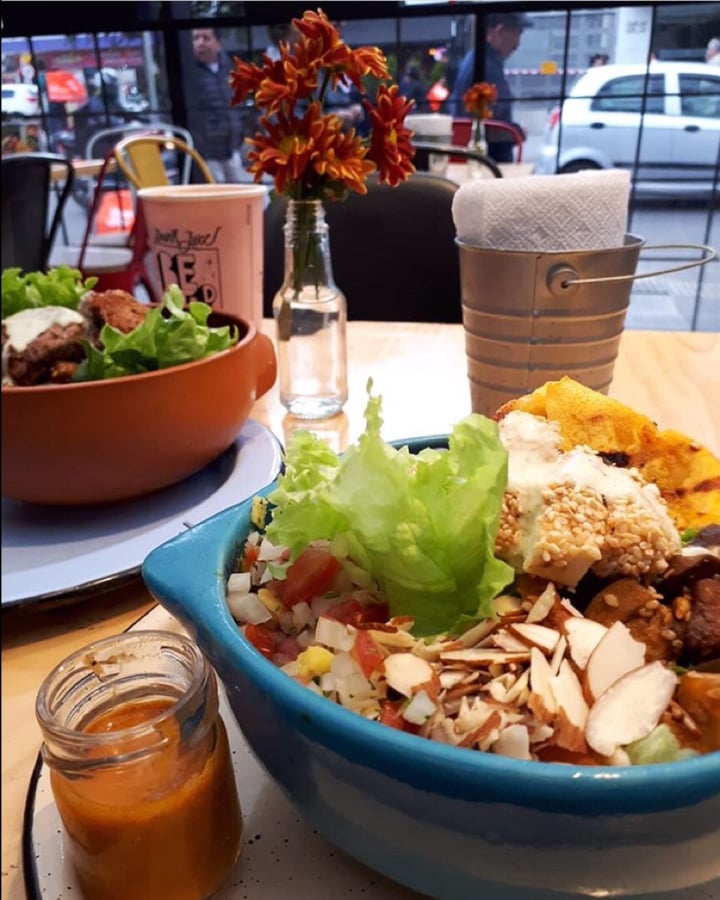 photo of Puro Zumo Bowl shared by @whynotvegan on  24 Aug 2019 - review