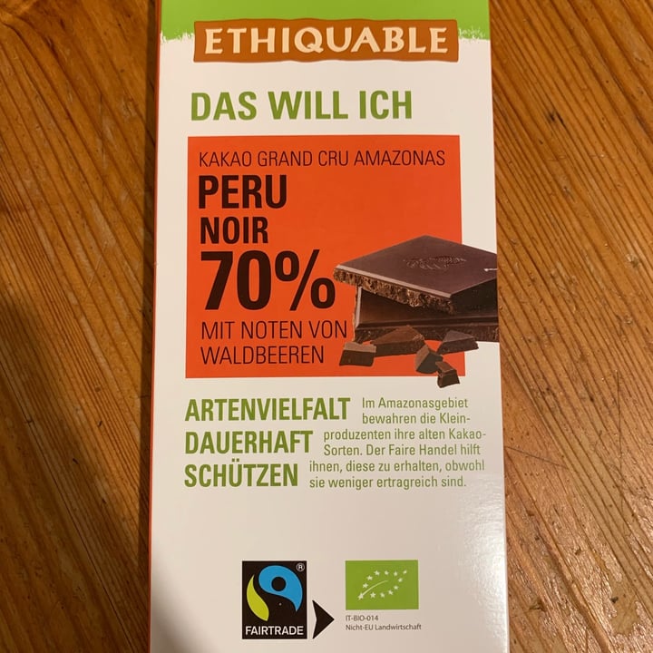 photo of ETHIQUABLE Puru noir 70% shared by @saraimpe on  13 Sep 2022 - review