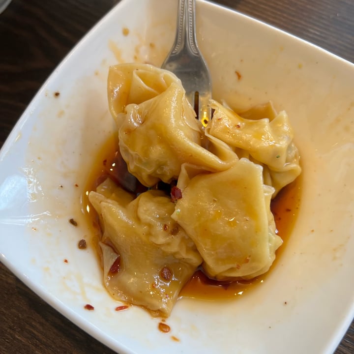 photo of Vegan Deadly Sins Spicy Wonton shared by @orangeash on  01 Aug 2022 - review
