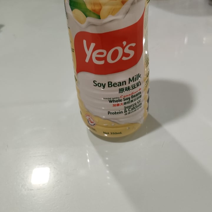 photo of Yeo's Soy Bean Milk shared by @scouts-anderson on  08 Mar 2022 - review