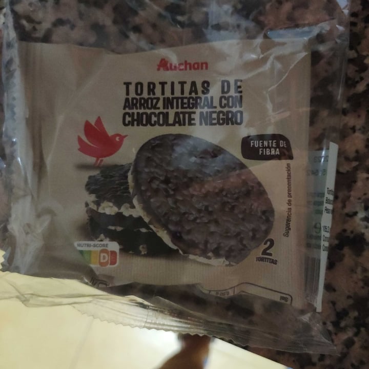 photo of Auchan Tortitas de arroz integral con chocolate negro shared by @robertatma on  20 Sep 2022 - review