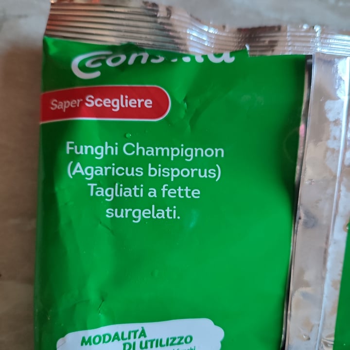 photo of Consilia Funghi champignon surgelati shared by @iaia82 on  13 Dec 2021 - review