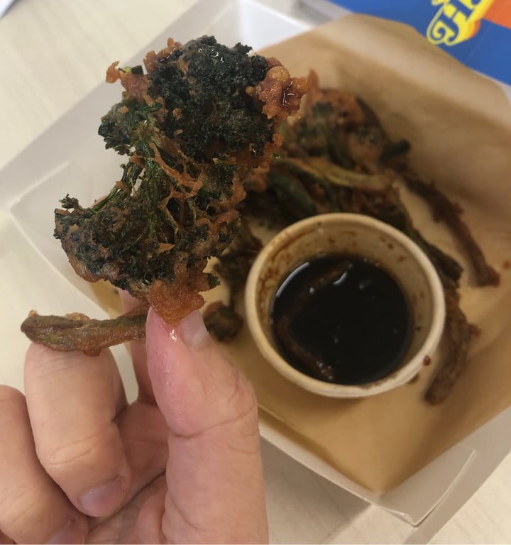 photo of Love Handle  Tempura Broccolini shared by @noll-fyra on  24 Jul 2020 - review