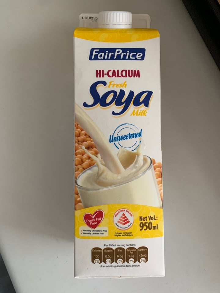 photo of FairPrice FairPrice Hi Calcium Fresh Soya Milk - Original shared by @berna on  27 Jun 2020 - review