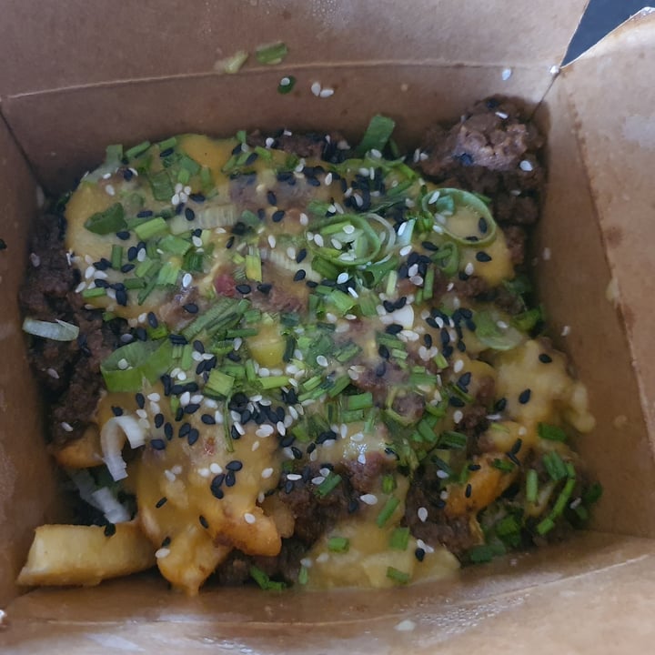 photo of Lekker Vegan Kloof Loaded Fries shared by @jesscaga on  16 May 2020 - review