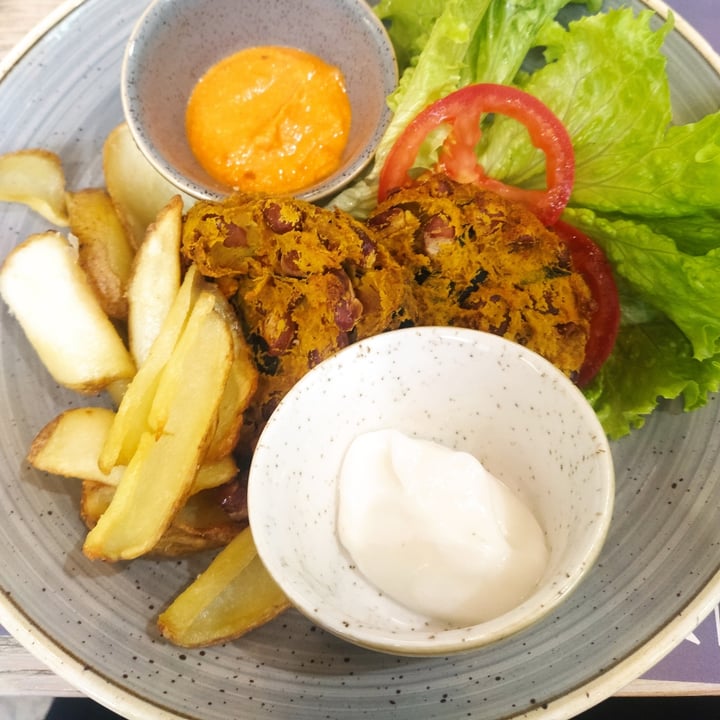 photo of Pappare Veggie burger shared by @biancafurii on  17 Oct 2022 - review