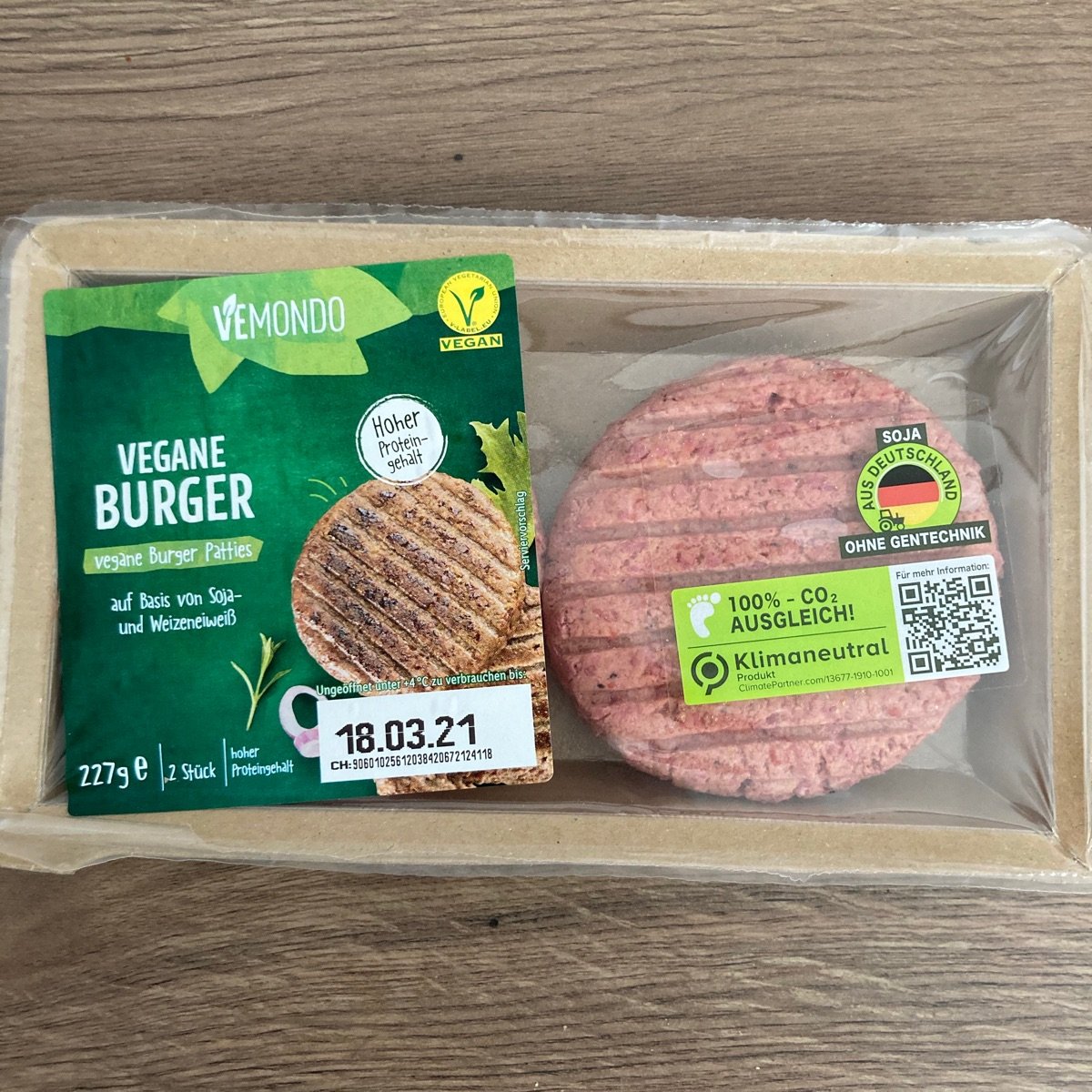 Vegane Burger Patties from Vemondo - Vegan Product Reviews & Ratings ...