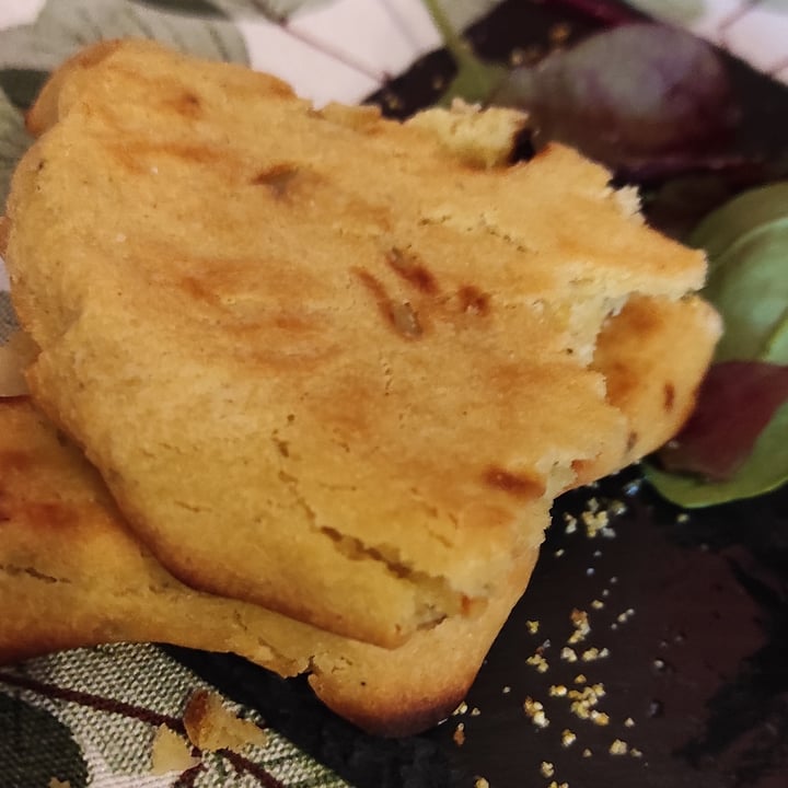 photo of Lo Famo Sano Vegan frittata di cipolle shared by @francescaf on  08 May 2022 - review