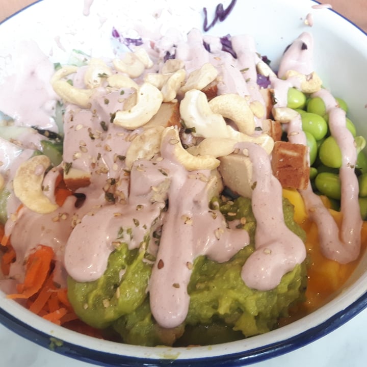 photo of Superfood Deli Rainbow Bowl shared by @mischidream on  20 Sep 2020 - review