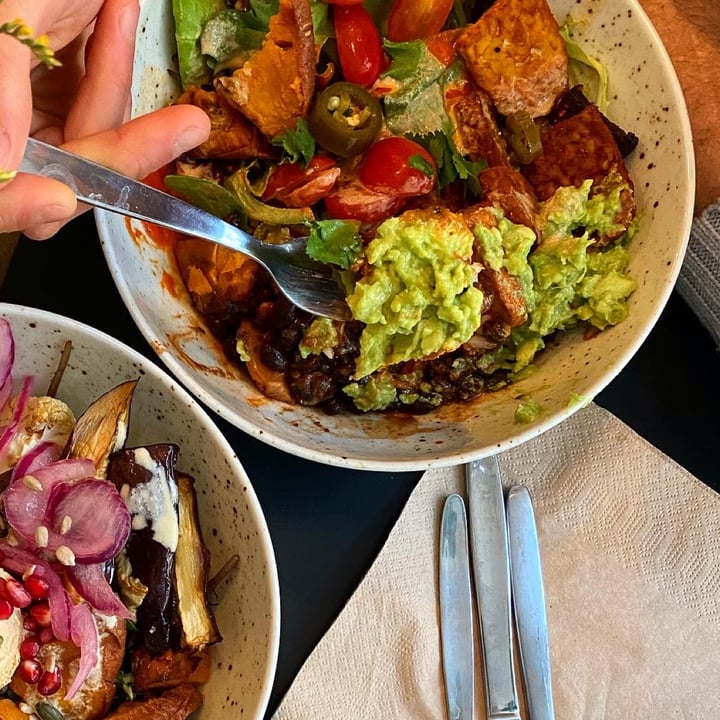 review photo of Oliver Green Mex bowls shared by @mapinknu88 on 15 Apr 2022 - review