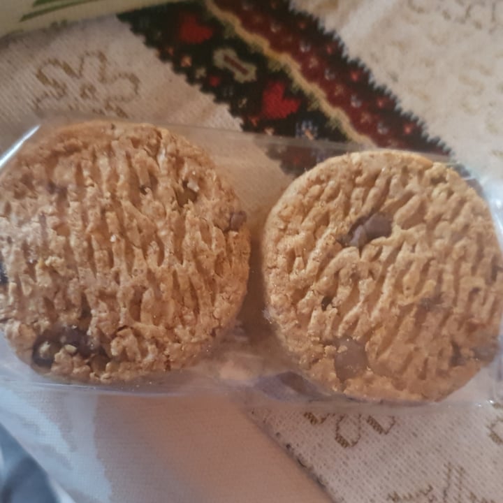 review photo of Galbusera Buoni per tutti con farine di legumi con gocce di cioccolato e mandorle shared by @pippi06 on 20 Apr 2022 - review