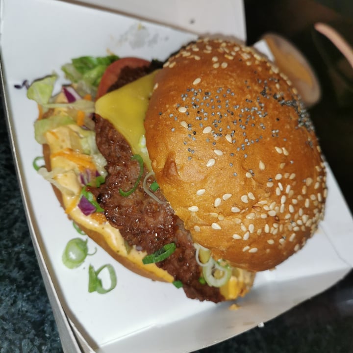 photo of Lekker Vegan Kyalami On Main Beyond Burger shared by @michellebarendse on  26 Jun 2021 - review