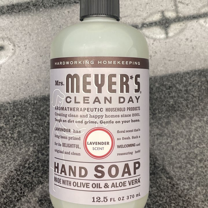 photo of Mrs. Meyers Hand soap shared by @anafavero on  01 Aug 2022 - review