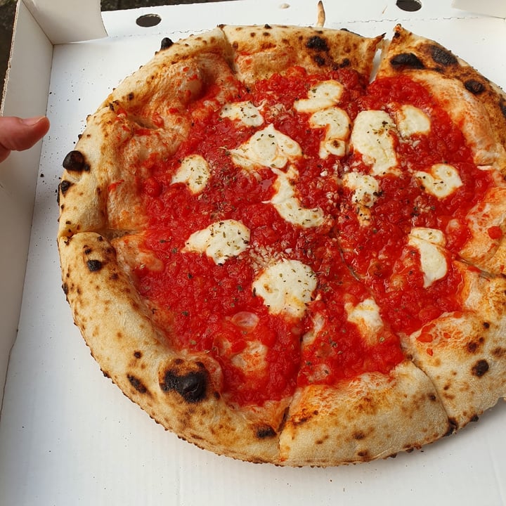 photo of La Stella Nera Pizza Marinara shared by @kirsten123 on  07 Aug 2021 - review