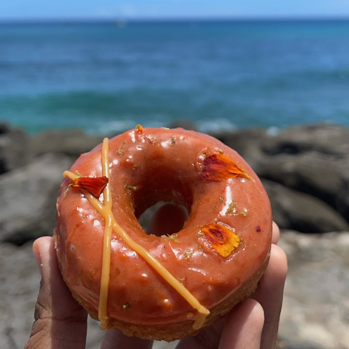 photo of Holey Grail Donuts POG donut shared by @veganohana on  26 Mar 2022 - review