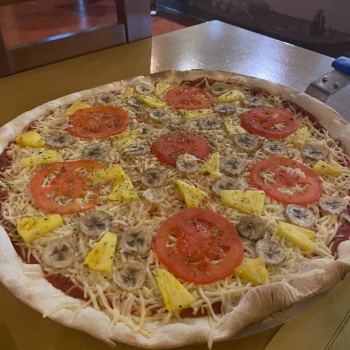 review photo of Francesinhas Al Forno da Baixa pizza shared by @martarodriguez13 on 14 Dec 2021 - review