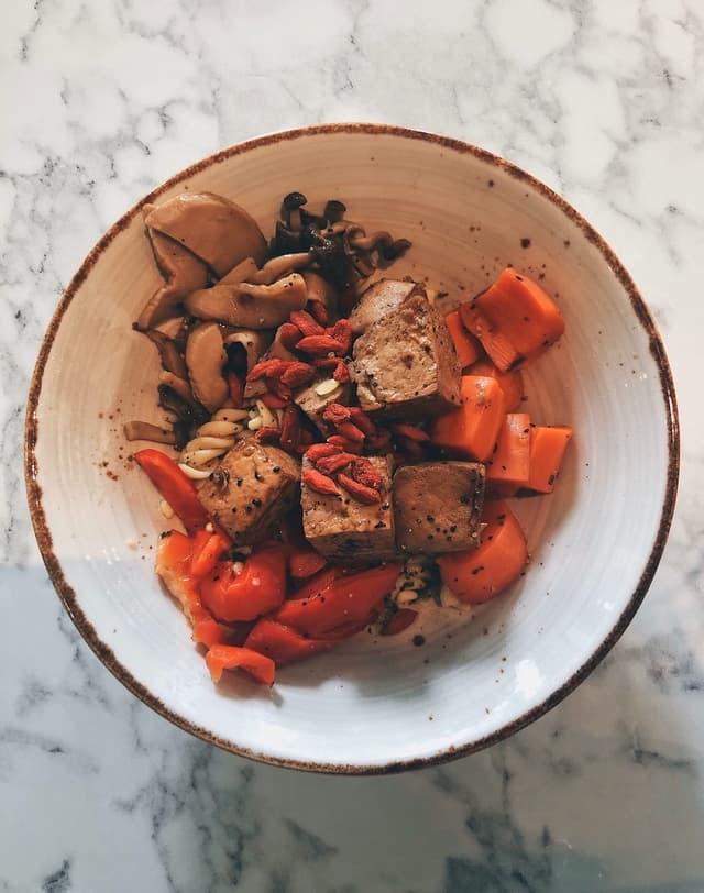 「Make Your Own Bowl」の料理の写真