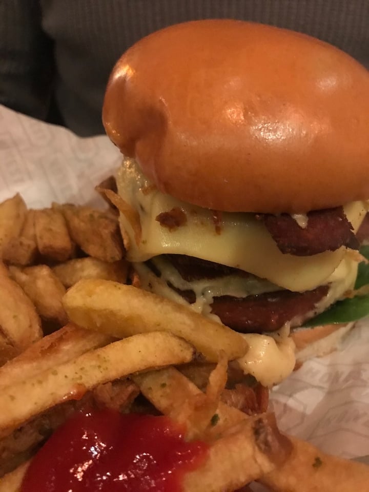 photo of Honest Burgers - South Bank 'Bacon Plant' Burger shared by @oliviahunter on  13 Apr 2020 - review