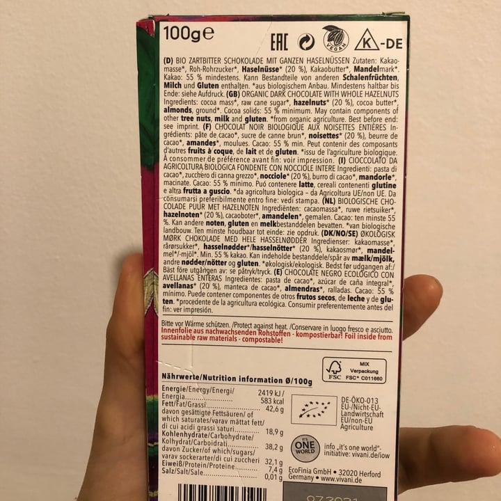review photo of Vivani Cioccolato fondente con nocciole shared by @satyavegan on 27 Oct 2020 - review