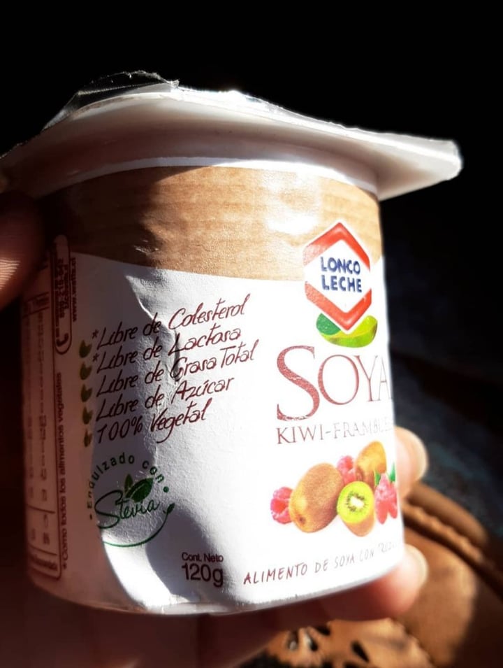 review photo of Lonco Leche Soya Kiwi Frambuesa Yogurt shared by @nachaalejandra on 20 Feb 2020 - review