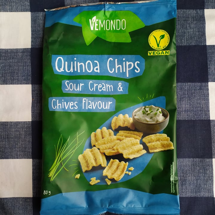 photo of Vemondo Quinoa Chips Sour Cream & Chives Flavour shared by @senja on  01 Apr 2022 - review