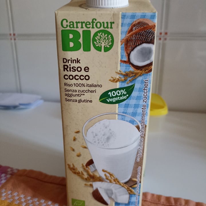 photo of Carrefour Bio Bevanda Vegetale A Base Di Cocco E Riso shared by @vegetalgiampo on  05 Aug 2022 - review