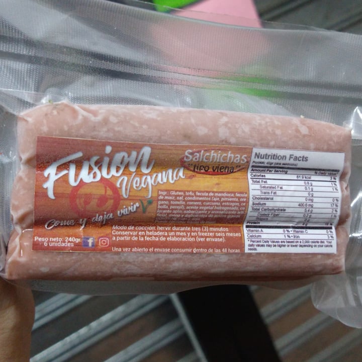 photo of Fusión vegana Salchichas Veganas tipo Viena shared by @johanna91 on  19 Sep 2020 - review