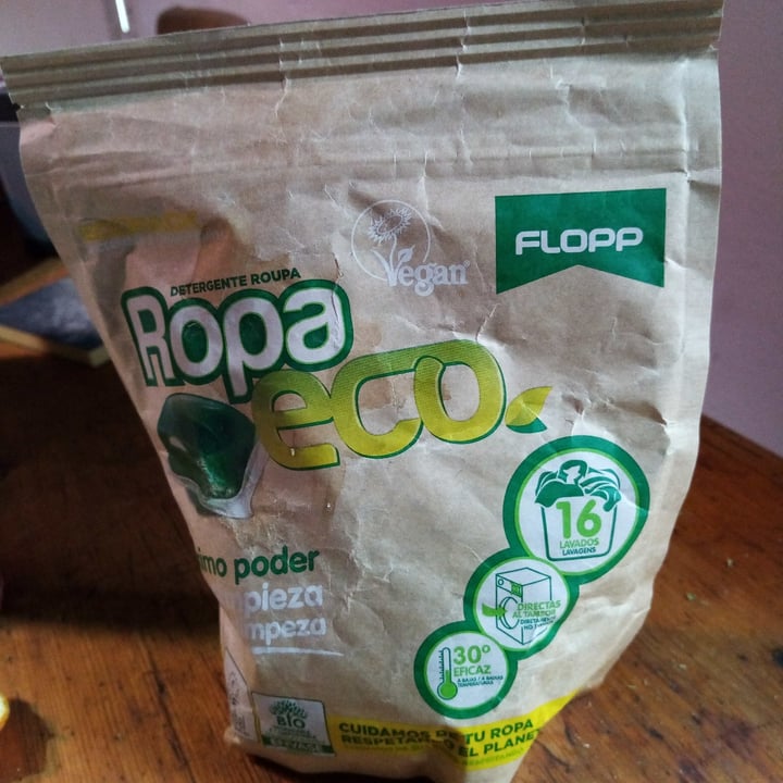 photo of Flopp Detergente Ropa shared by @sanleeping on  06 Apr 2022 - review