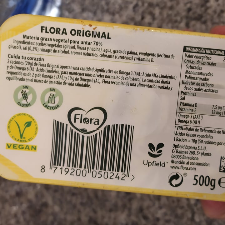 photo of Flora Flora Margarina Vegetal Original shared by @eli-trujillo on  24 Dec 2020 - review