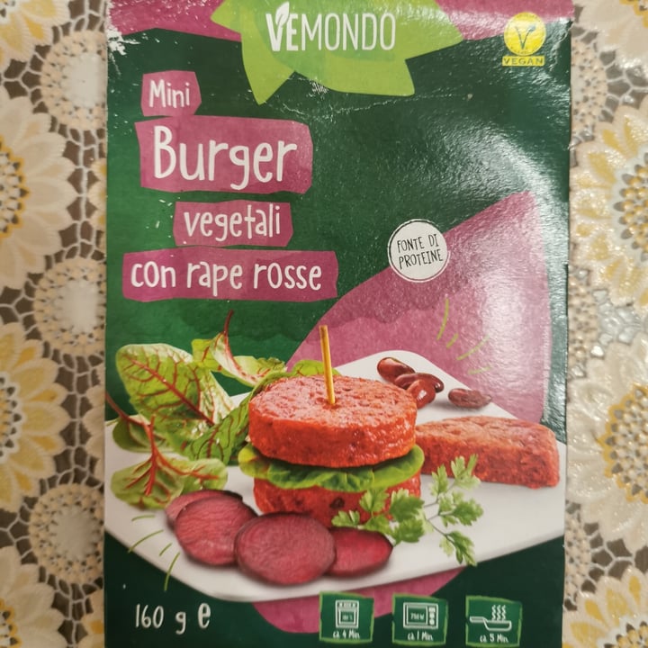 photo of Vemondo 2 burger con rape rosse shared by @eleonor-a on  15 Jan 2022 - review