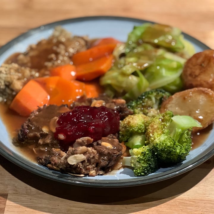 photo of Waitrose Vegan Nut roast shared by @andied on  17 Nov 2021 - review