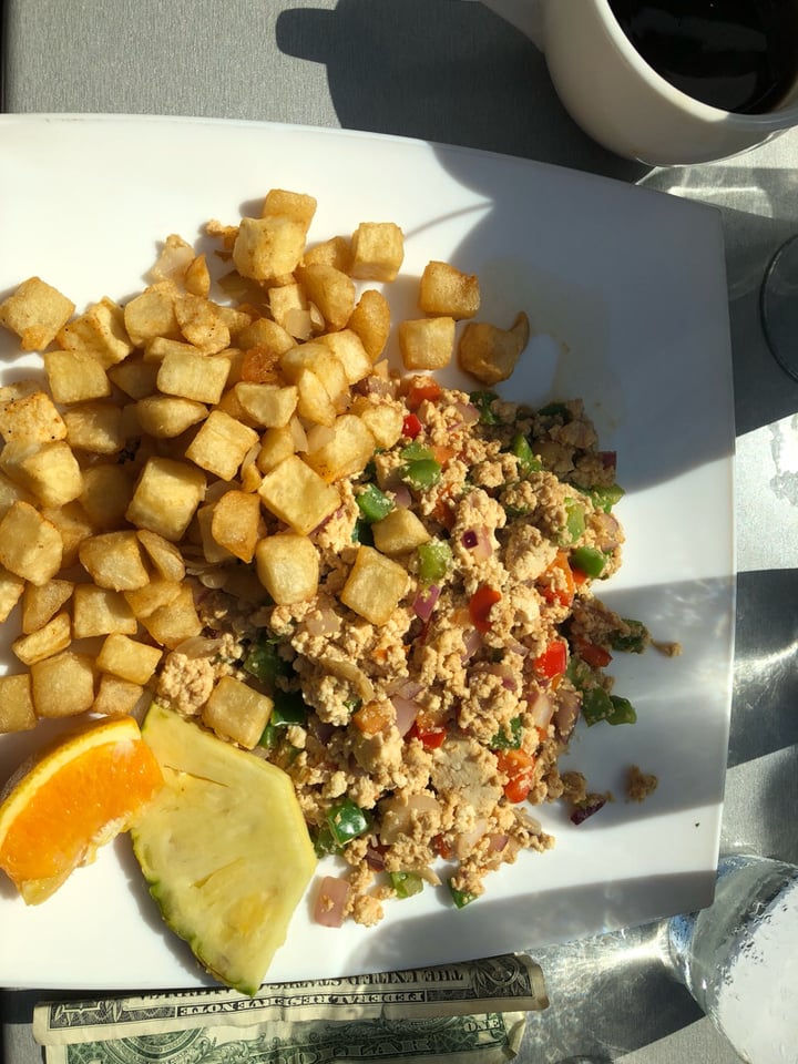 photo of Union Rooftop Tofu Scramble shared by @elisea on  21 Jul 2018 - review