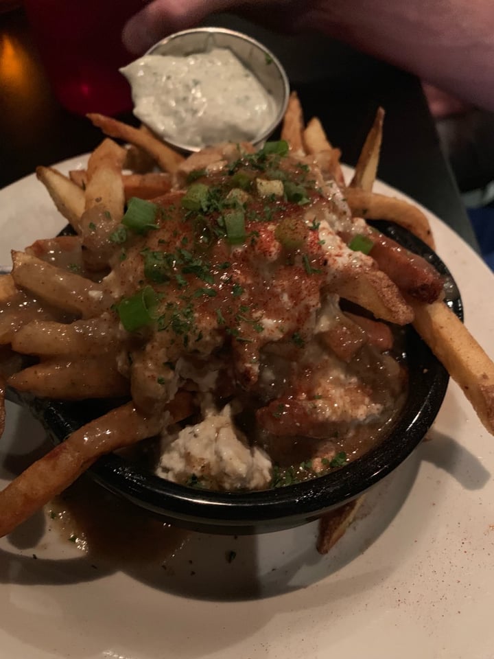 photo of Highline Bar Poutine shared by @connortd on  16 Aug 2019 - review