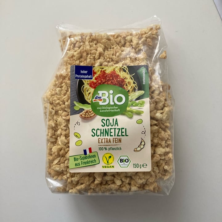 photo of dmBio Soja Schnetzel (soy meat) shared by @bexflex on  18 Oct 2022 - review